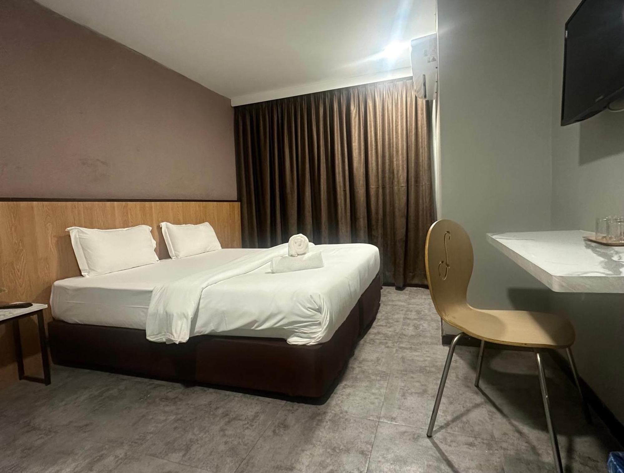 D'garden Hotel 2*