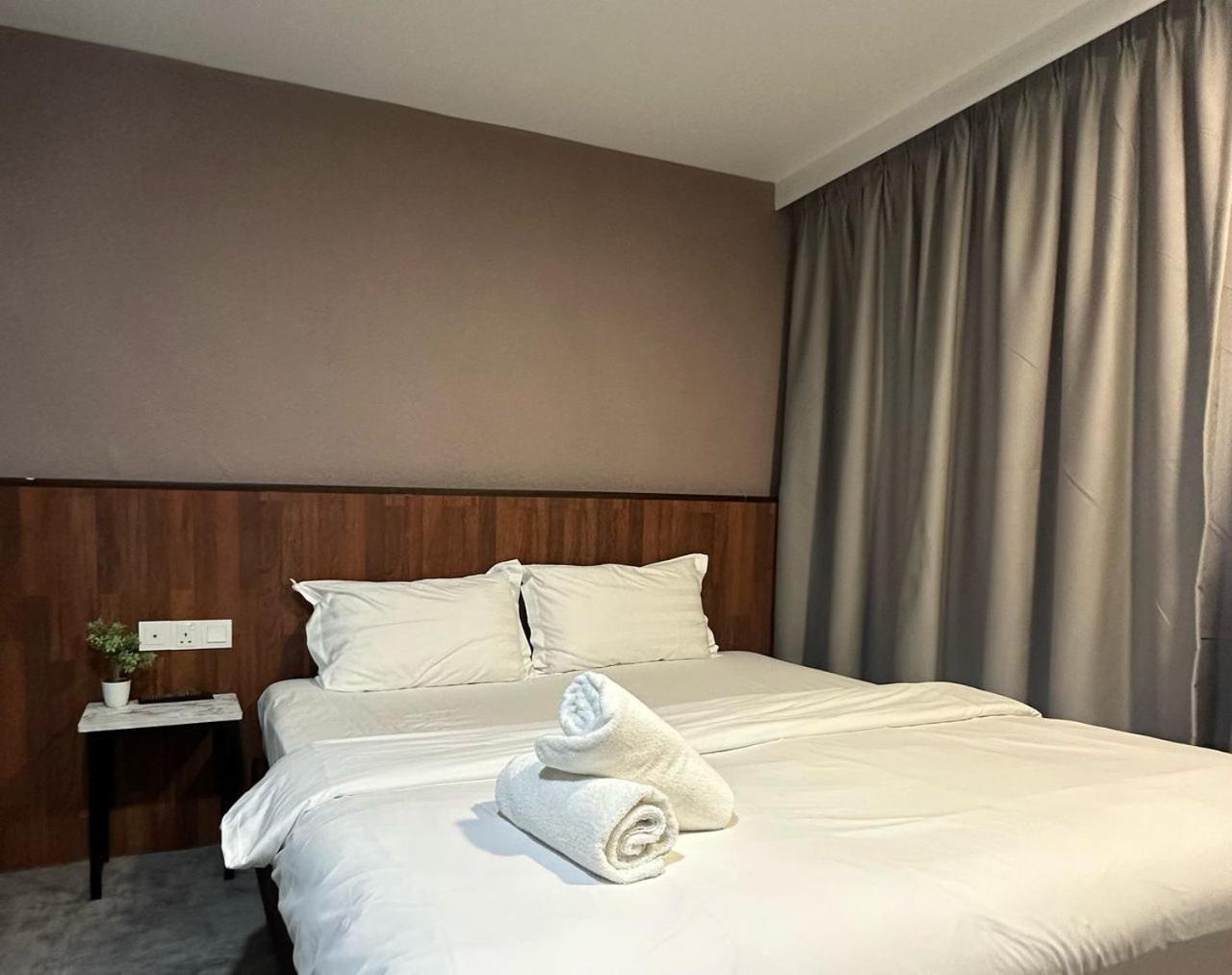 D'garden Hotel 2*